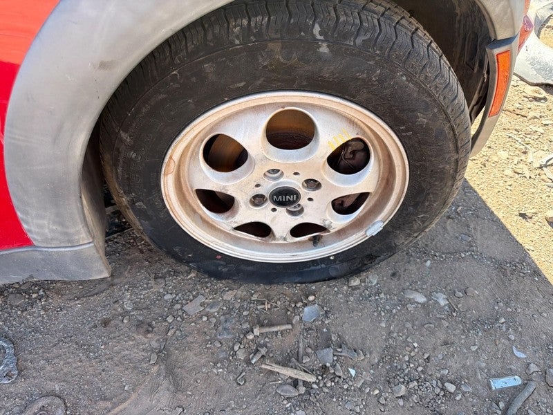 Used Wheel fits: 2005 Mini COOPER 15x5-1/2 alloy 7 hole Conv white Gra