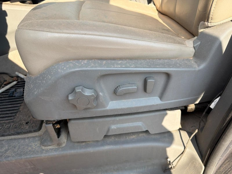Used Front Left Seat Front fits: 2018 Nissan Nv 3500 bucket Passenger 