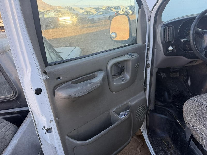 Used Wheel fits: 2001 Chevrolet Express 2500 van 8 stud Grade A