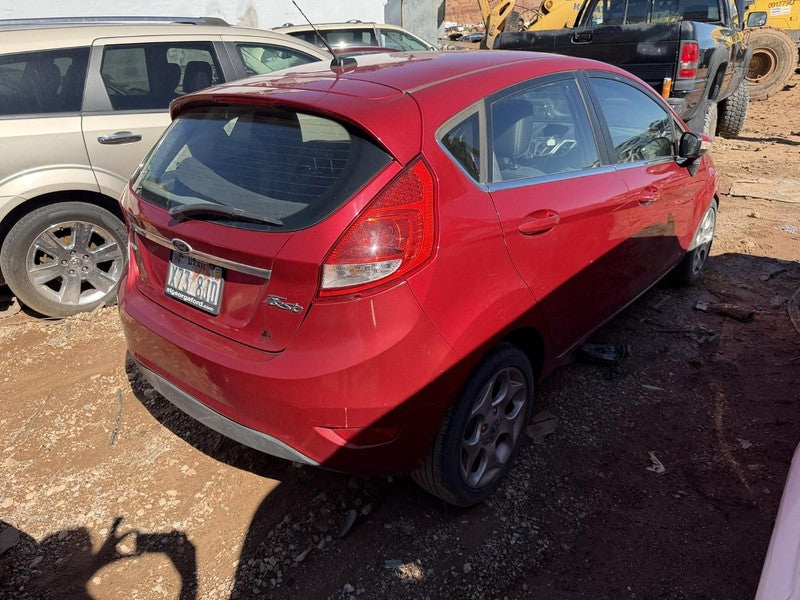 Used Air Cleaner Assembly fits: 2011 Ford Fiesta AT Grade A