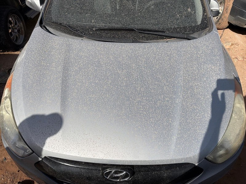 Used Hood fits: 2013 Hyundai Tucson  Grade A