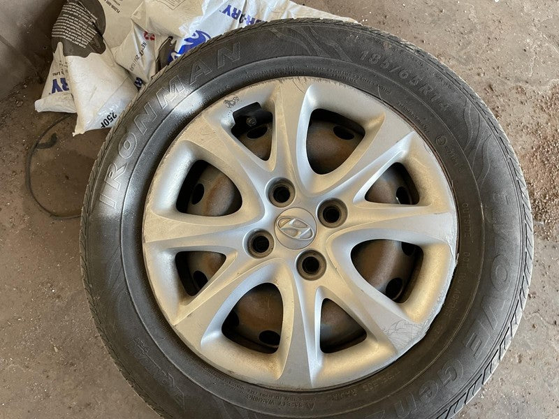 Used A/C Compressor fits: 2013 Hyundai Accent manual temperature contr
