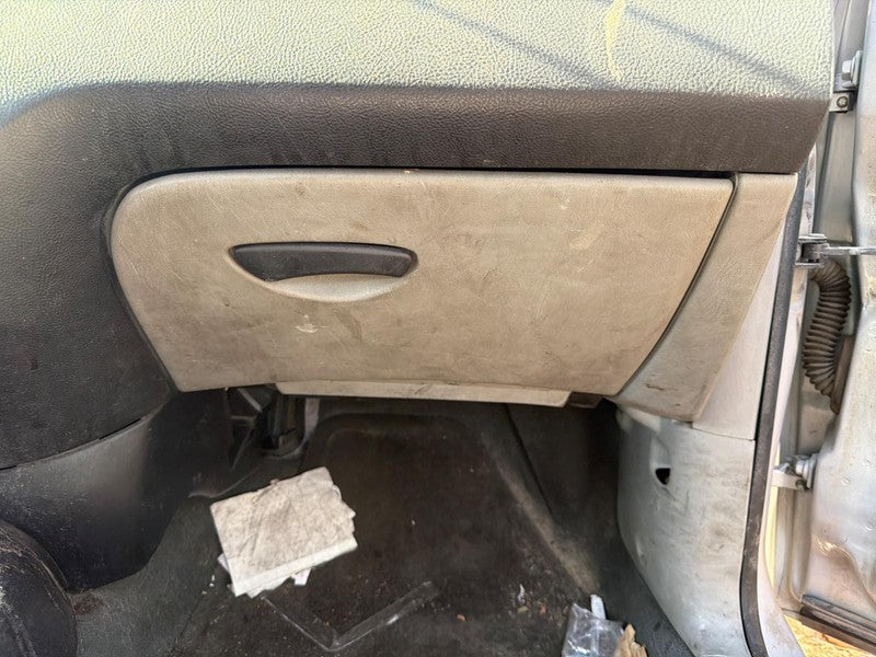 Used Glove Box fits: 2006 Ford Focus Glove Box Grade A