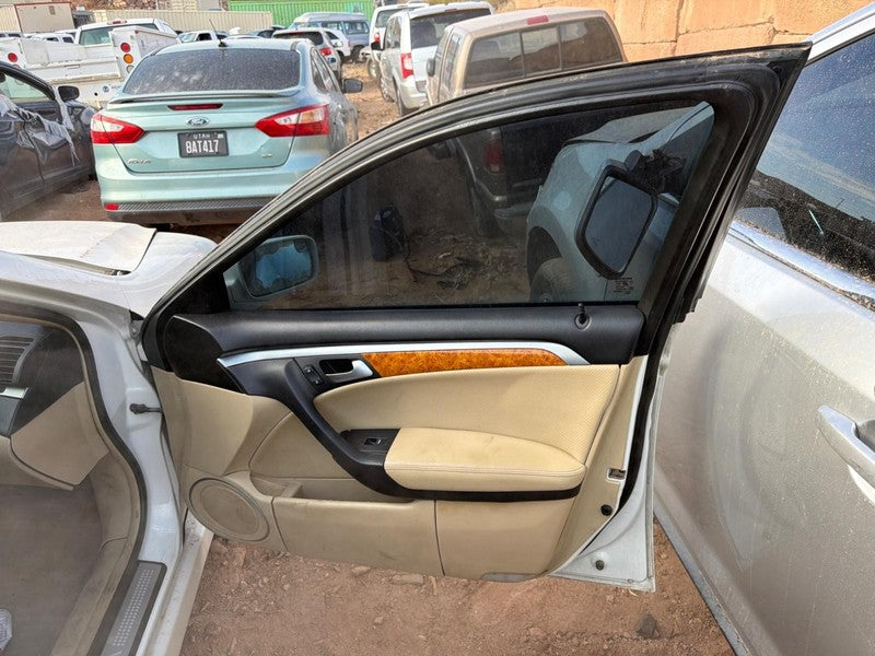Used Front Right Door Assembly Front fits: 2006 Acura Tl electric Fron