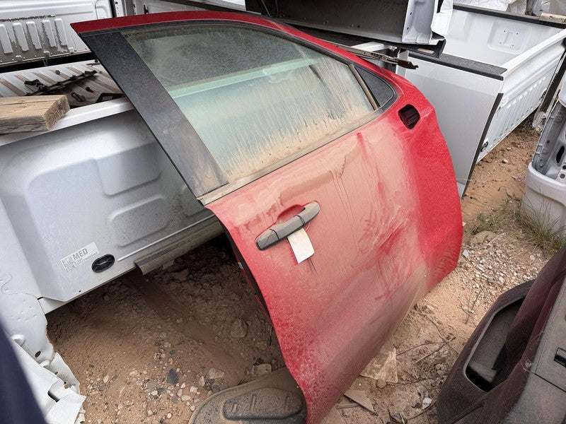 Used Front Right Door Assembly Front fits: 2019 Chevrolet Silverado 15