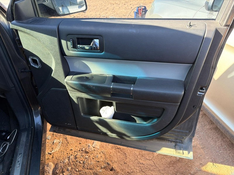 Used Front Right Door Interior Trim Panel fits: 2015 Ford Flex Trim Pa