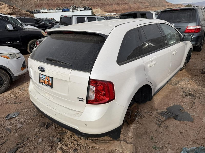 Used Air Cleaner Assembly fits: 2013 Ford Edge 3.7 Grade A