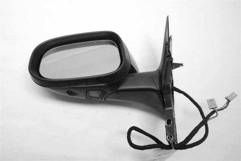 Used Left Door Mirror fits: 2010 Volvo 70 SERIES Power Conv heated and