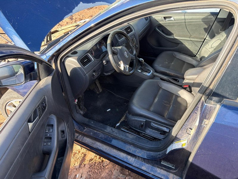 2014 Volkswagen Jetta Driver Side Front Seat Sdn, Base, bucket, electr