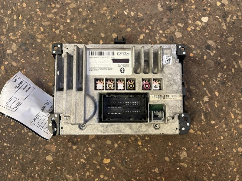 Used Radio Audio fits: 2014 Ram Dodge 1500 pickup Grade A