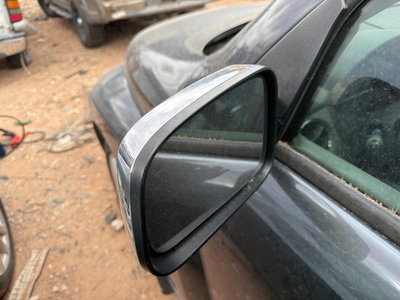 Used Left Door Mirror fits: 2010 Chevrolet Hhr Power bright chrome Lef