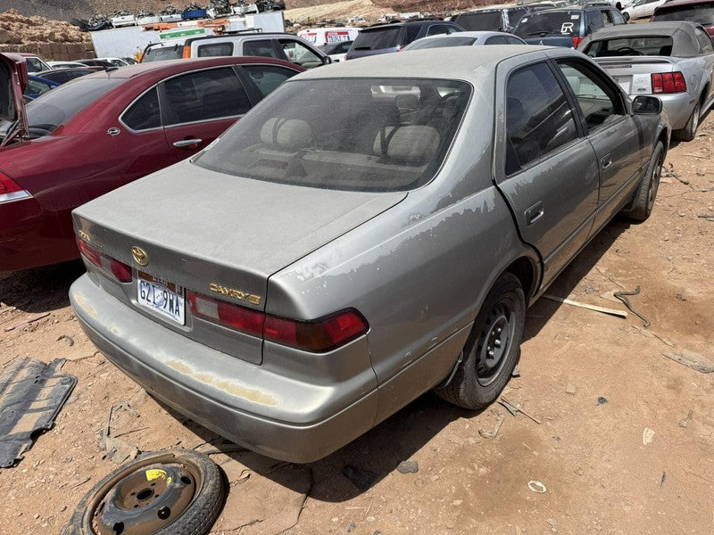 Used Air Cleaner Assembly fits: 1999 Toyota Camry 4 cylinder Grade A