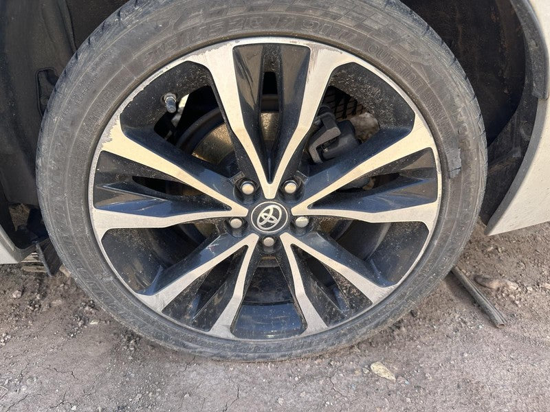Used Loaded Beam Axle fits: 2017 Toyota Corolla disc brakes Grade A