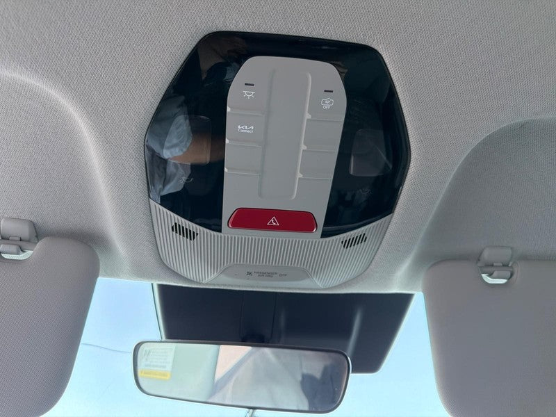 2025 Kia K4 Console Front