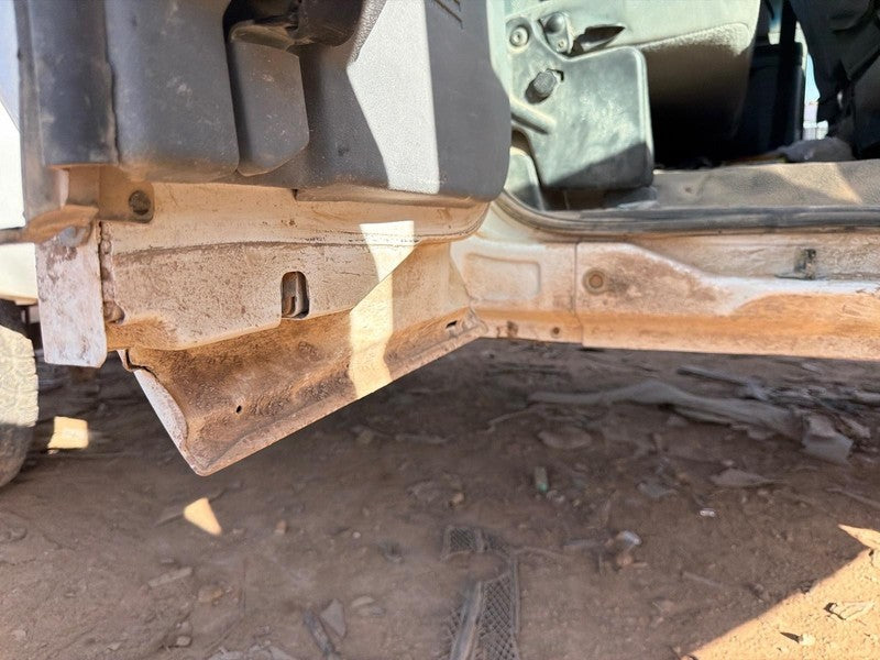 Used Rear Right Door Assembly Rear Side fits: 2016 Ford F350SD PICKUP 