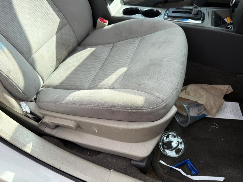 Used Front Right Seat Front fits: 2011 Ford Fusion bucket air bag clot