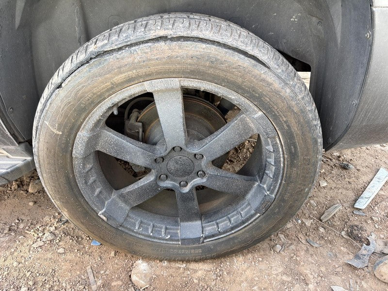 Used Rear Left Door Assembly Rear Side fits: 2007 Chevrolet Tahoe door