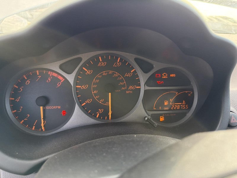 Used Seat Front fits: 2001 Toyota Celica Seat Front Grade A