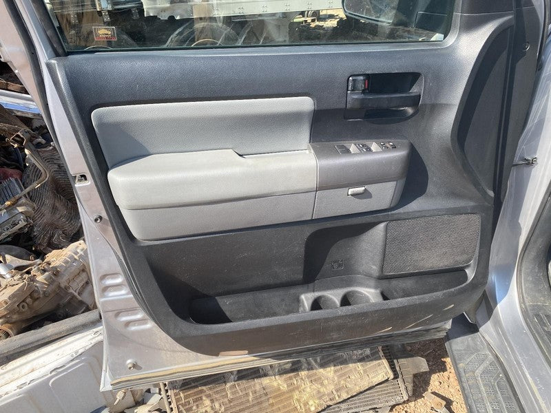 Used Right Door Mirror fits: 2012 Toyota Sequoia Power heated w/o powe
