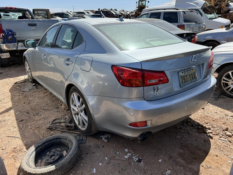 Used Right Headlight Assembly fits: 2007 Lexus IS250 xenon HID adaptiv