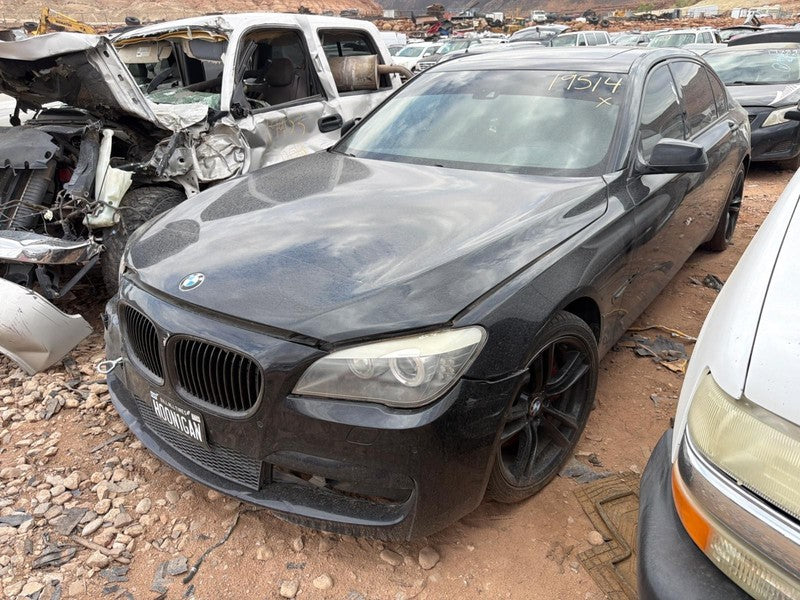 Used Front Right Seat Front fits: 2012 Bmw 750I bucket air bag leather