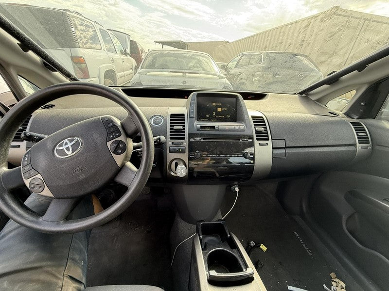 Used Air Cleaner Assembly fits: 2007 Toyota Prius  Grade A