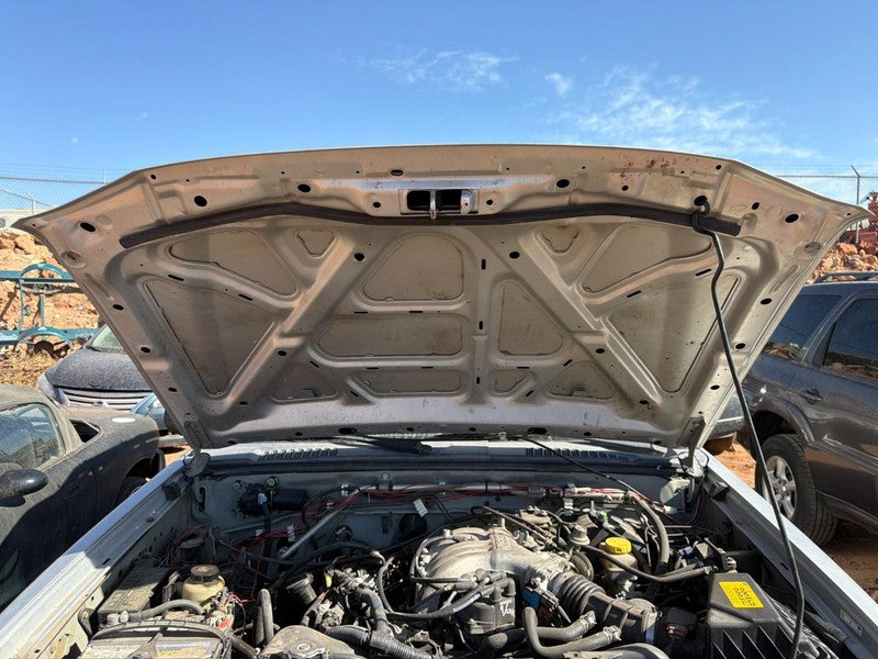 Used Hood fits: 2004 Nissan Xterra  Grade A