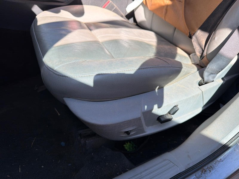 Used Front Left Seat Front fits: 2006 Chrysler 300 bucket without air 