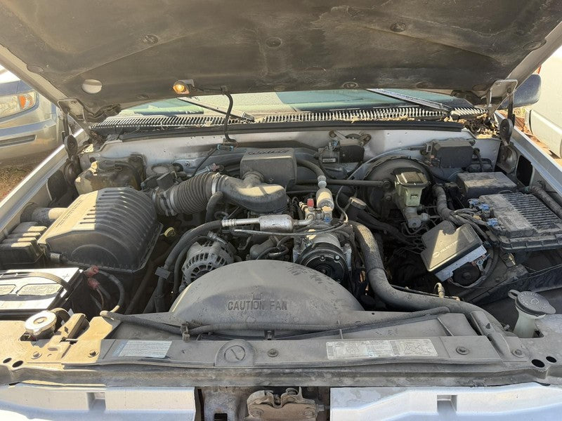 Used Air Cleaner Assembly fits: 1997 Gmc 1500 PICKUP 5.7 Grade A