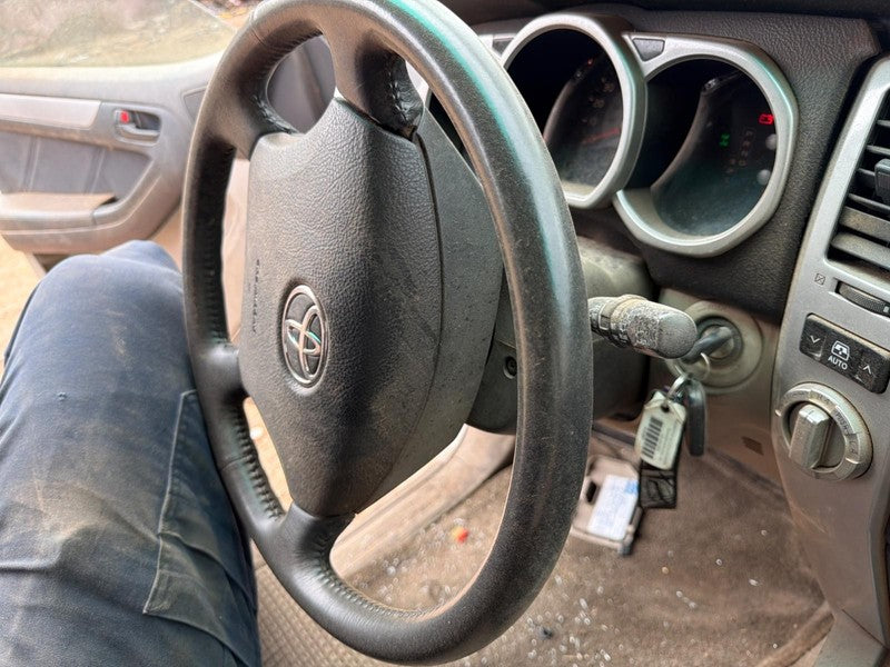 Used Steering Column fits: 2004 Toyota 4 runner Floor Shift w/tilt whe