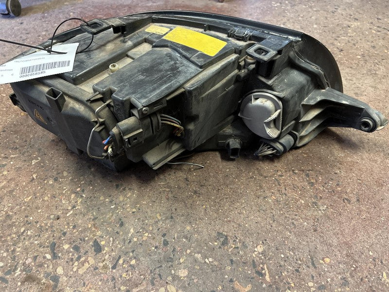 Used Left Headlight Assembly fits: 2000 Audi TT halogen Left Grade A