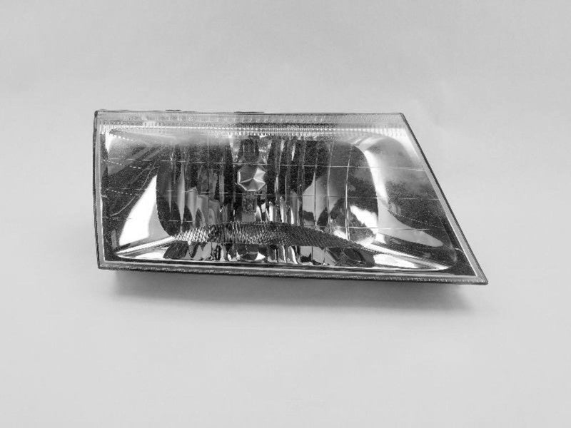 Used Right Headlight Assembly fits: 2003 Mercury Grand marquis Right G