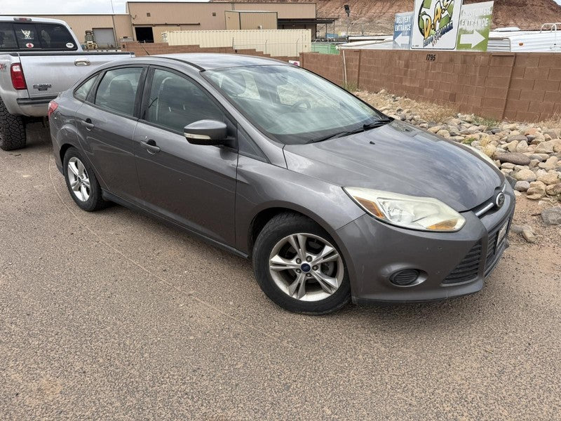 Used Radio Audio fits: 2014 Ford Focus Grade A