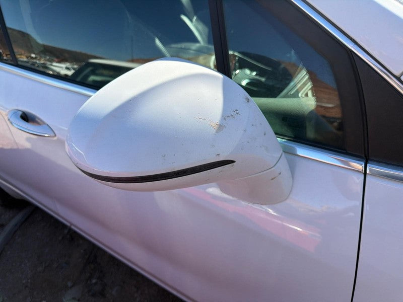 Used Right Door Mirror fits: 2017 Buick Envision w/memory opt A45 w/o 