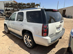 Used Right Headlight Assembly fits: 2010 Gmc Yukon Denali Right Grade 