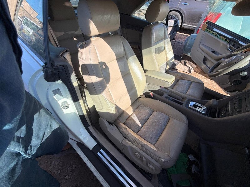 Used Front Right Seat Front fits: 2003 Audi A4 Conv air bag leather el