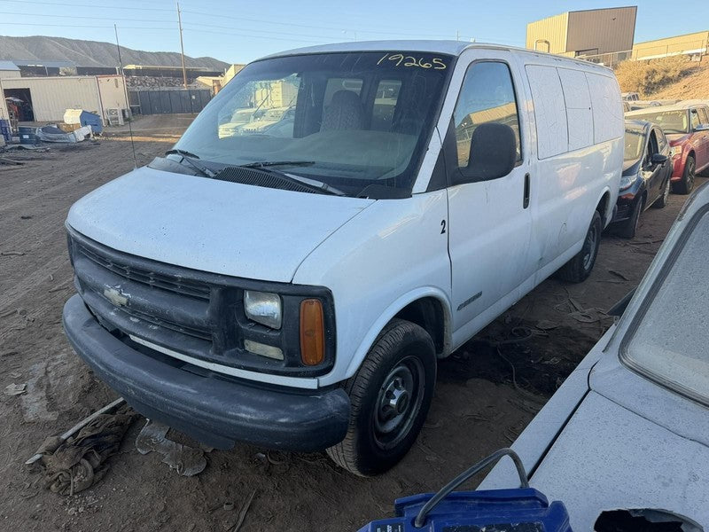 Used Wheel fits: 2001 Chevrolet Express 2500 van 8 stud Grade A