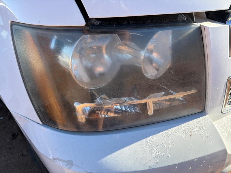 Used Right Headlight Assembly fits: 2010 Chevrolet Suburban 1500 Right