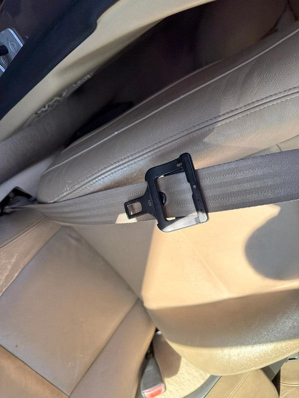 Used Front Right Seat Belt Front fits: 2002 Saab 9-5 front passenger r