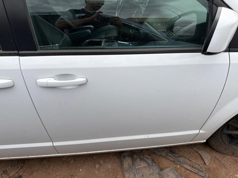 Used Front Right Door Assembly Front fits: 2019 Dodge Caravan electric