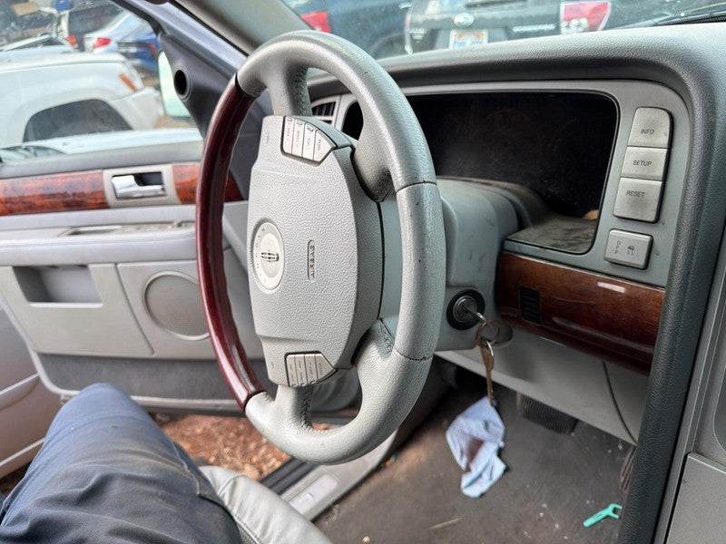 Used Steering Column fits: 2005 Lincoln Navigator Floor Shift tilt ste