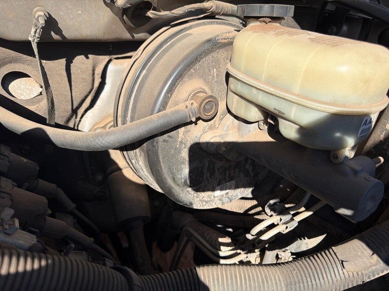 Used Power Brake Booster fits: 2005 Chevrolet Silverado 1500 pickup cl