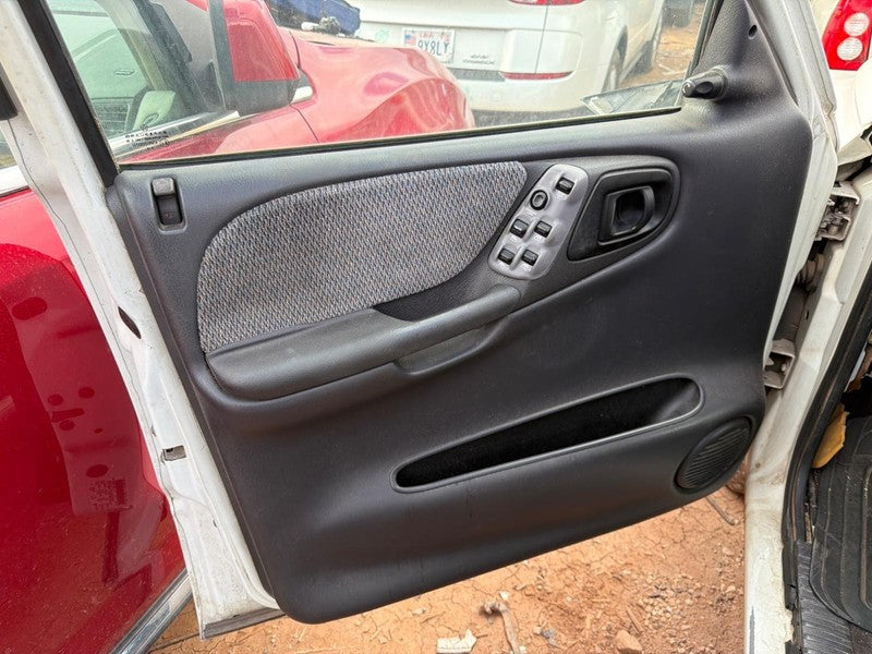 Used Front Left Door Interior Trim Panel fits: 1998 Dodge Durango Trim