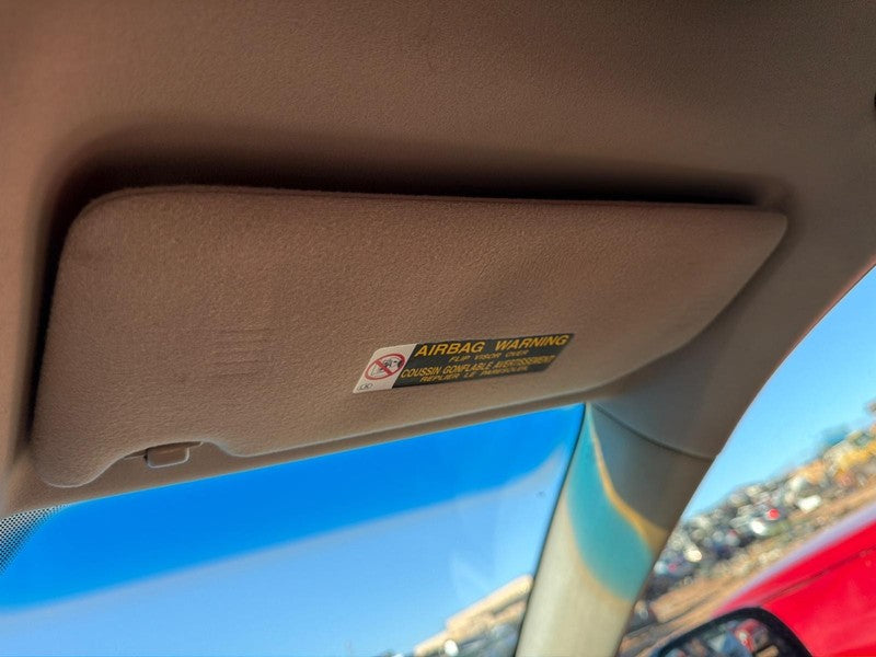 Used Right Sun Visor fits: 2004 Lexus RX330 illuminated Right Grade A