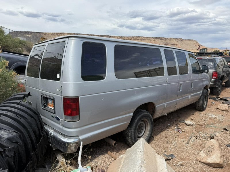 Used Alternator fits: 2009 Ford E350 VAN gasoline 5.4L 135/150 amp ID 