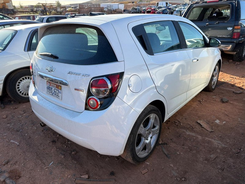 Used Front Left Door Assembly Front fits: 2013 Chevrolet Sonic electri