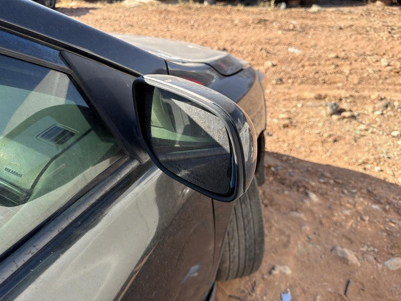 Used Right Door Mirror fits: 2010 Toyota Corolla Power R. w/o heated R