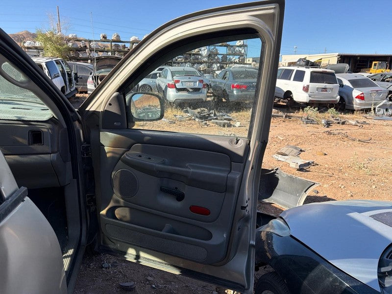 Used Front Right Door Assembly Front fits: 2002 Dodge 1500 PICKUP Quad