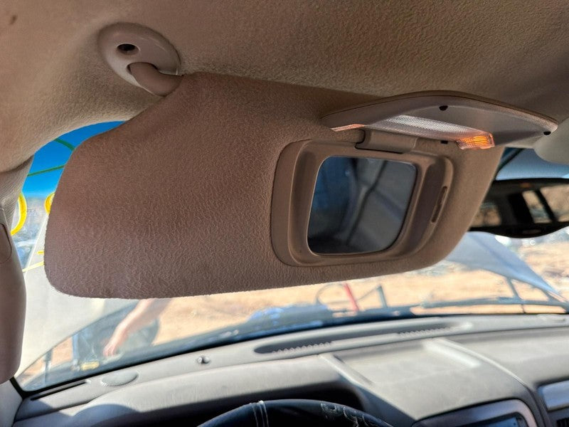 2002 - 2004 Jeep Grand Cherokee Driver Side Sun Visor