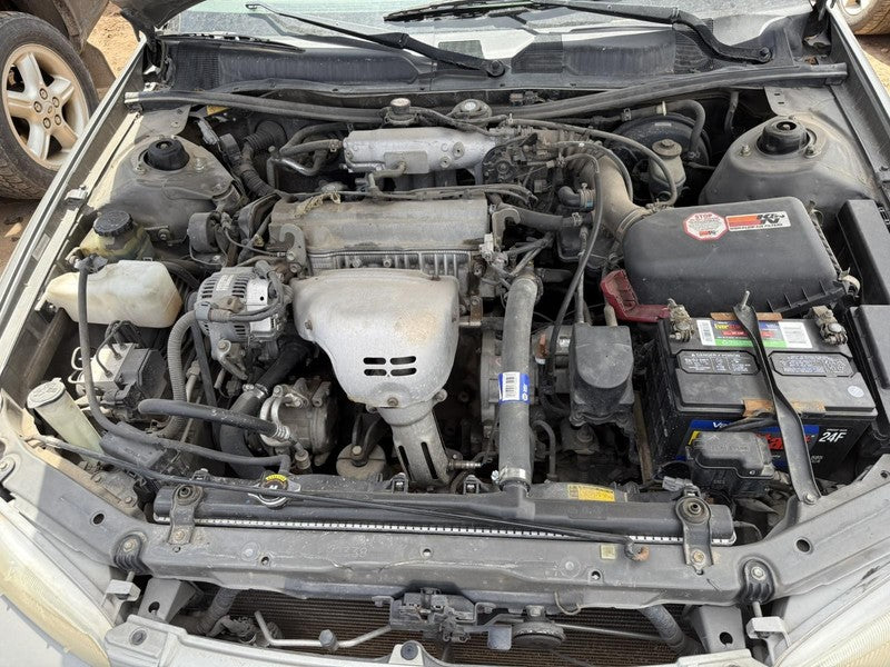Used Air Cleaner Assembly fits: 1999 Toyota Camry 4 cylinder Grade A